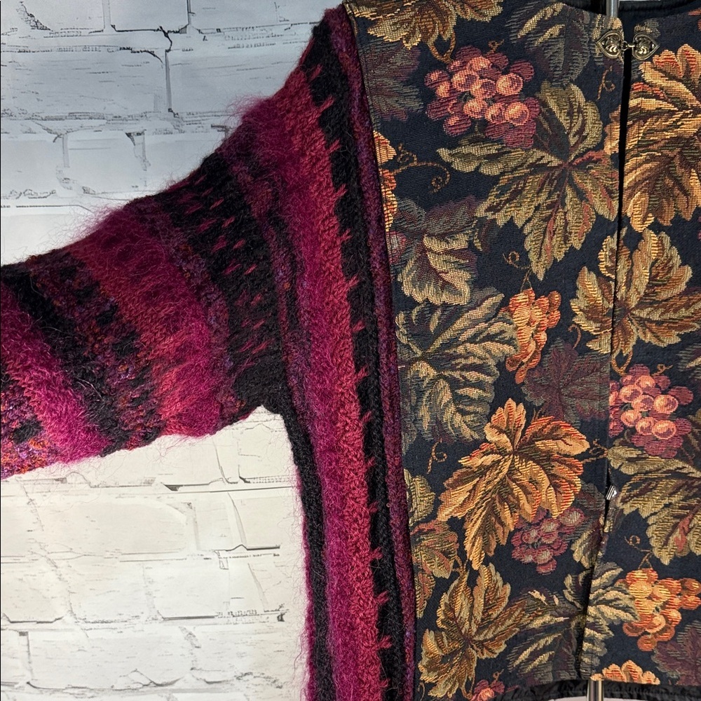 Floral and Grapevine Tapestry Jacket Knit Sleeves. Eclectic Grandma. Vintage - Picture 4 of 14